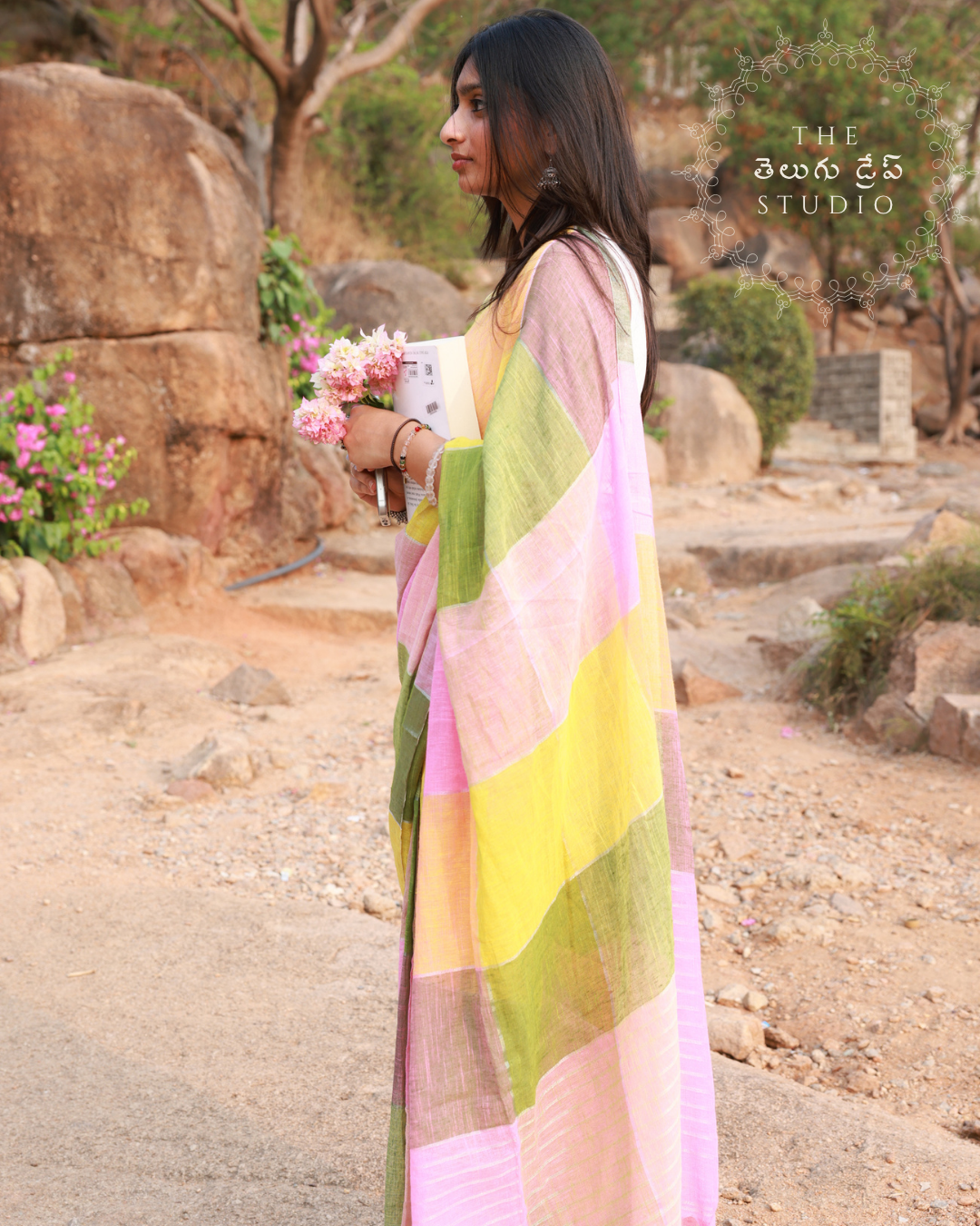 Varna Linen Saree